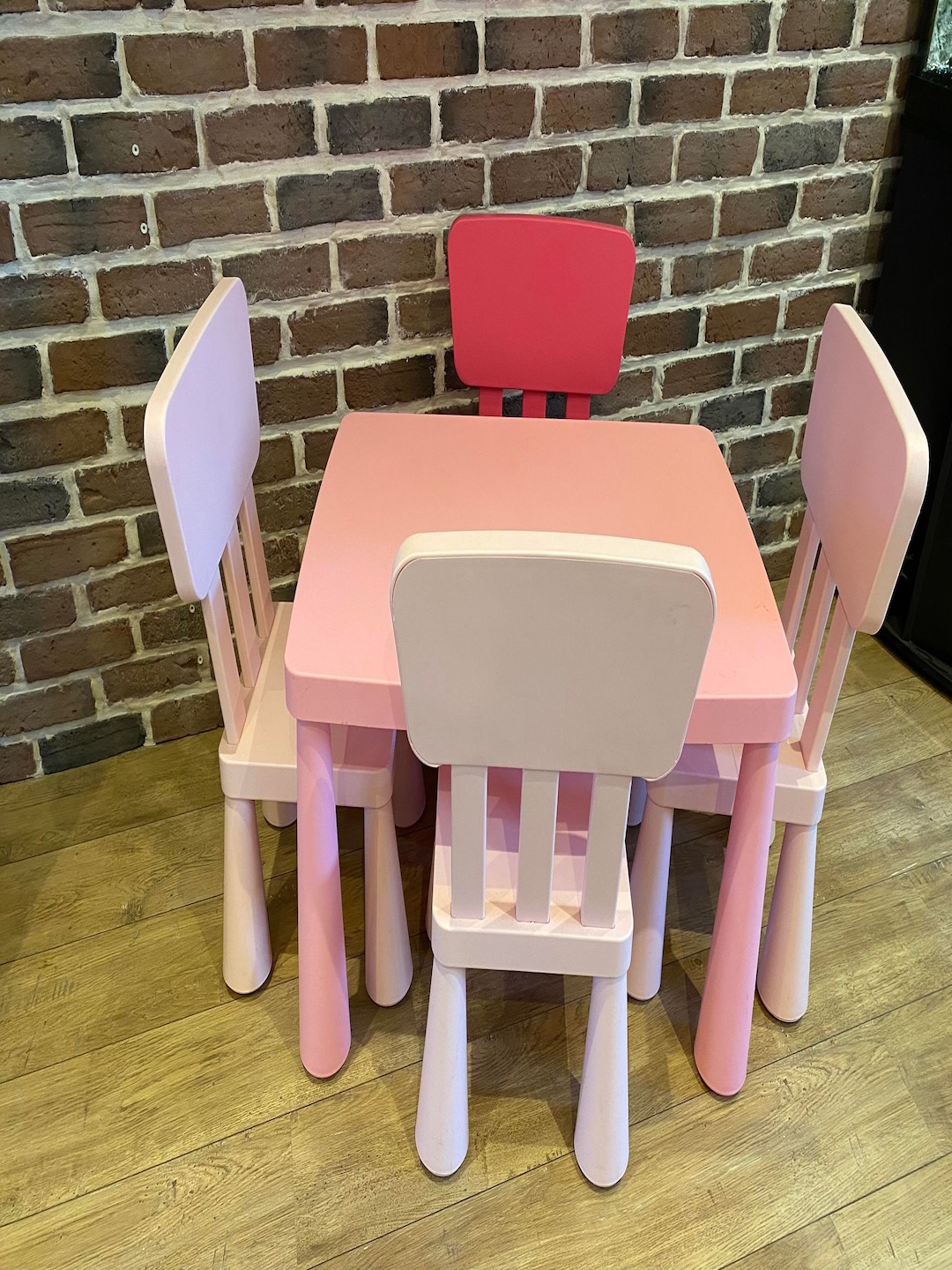 Location table enfant rectangulaire